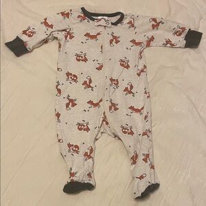 Gerber Gray and Red Fox Print Kids Footie
